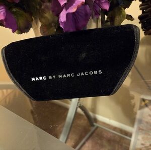 Marc by Marc Jacobs Black Velvet Sunglasses Case ONLY